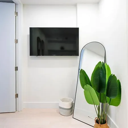 48-3rw Brand New 1br Prime Hells Kitchen - W&d Apartment New York