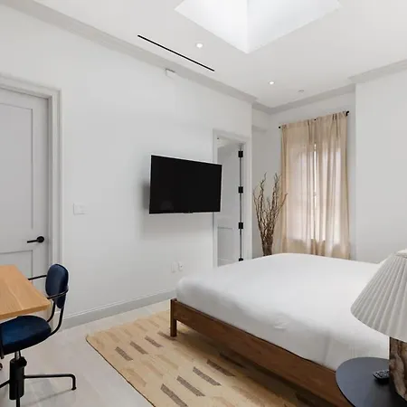 Apartment Linden Place Ii By Rove Travel 3 Bedroom Lenox Hill New York