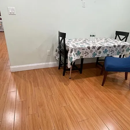 Apartment Private 45 Min To Lower Manhattan *