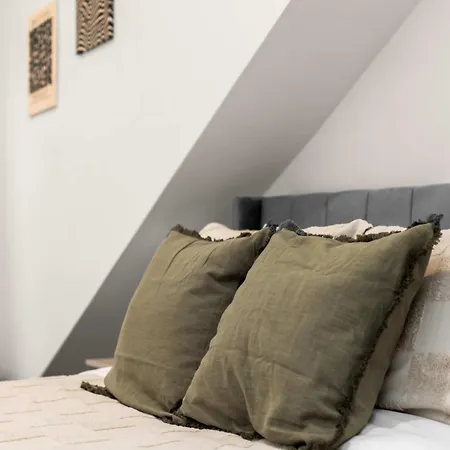 Spacious 3br Family Haven In Lower Manhattan * New York