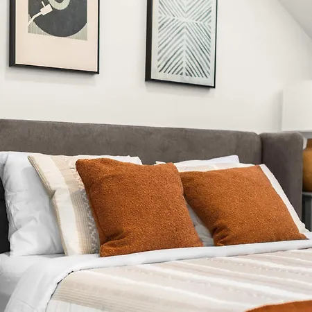 Spacious 3br Family Haven In Lower Manhattan Apartment *
