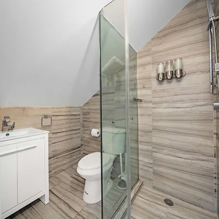 Spacious 3br Family Haven In Lower Manhattan Apartment New York