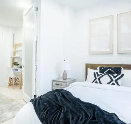 180-2 Brand New 2br 1bath East Village Apartment