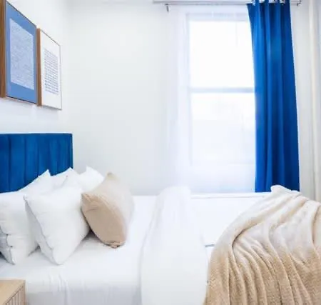 180-2 Brand New 2br 1bath East Village Apartment
