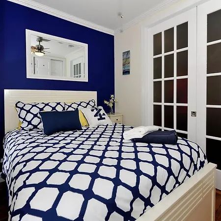 Two-bedroom - 10th Avenue * New York