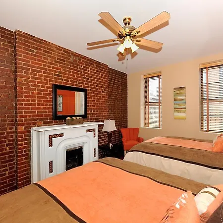 Apartment Oversized Chelsea 3 Bed 2 Bath