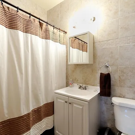 Apartment Oversized Chelsea 3 Bed 2 Bath