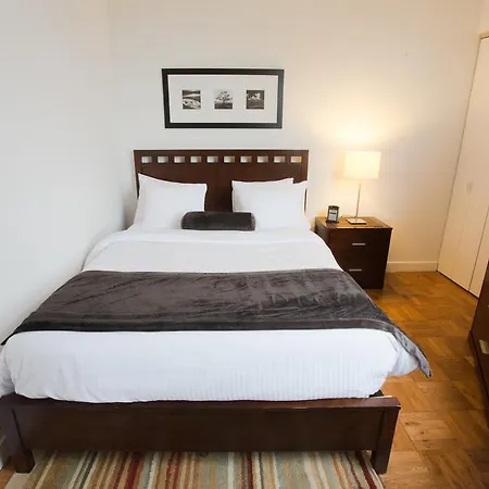 Apartment 20 Exchange Place