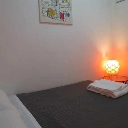 Apartment Uptown Broadway Deluxe