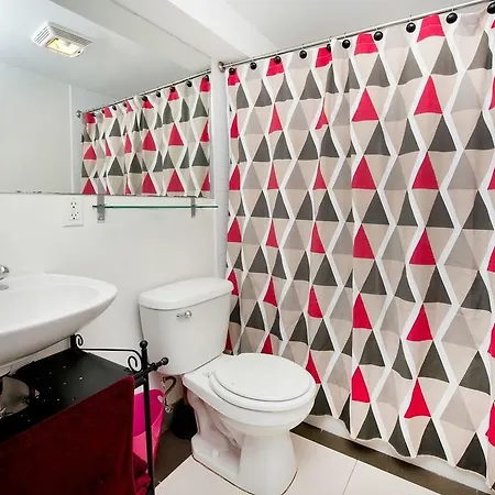 Apartment 2 Bedroom South Street Seaport Gem