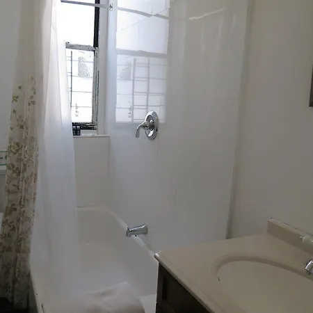 Uptown Broadway Deluxe Apartment New York