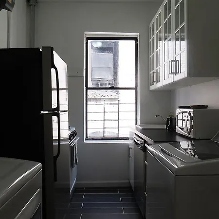 Apartment Uptown Broadway Deluxe