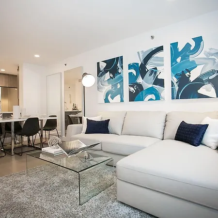 Places4stay Times Square Luxury *