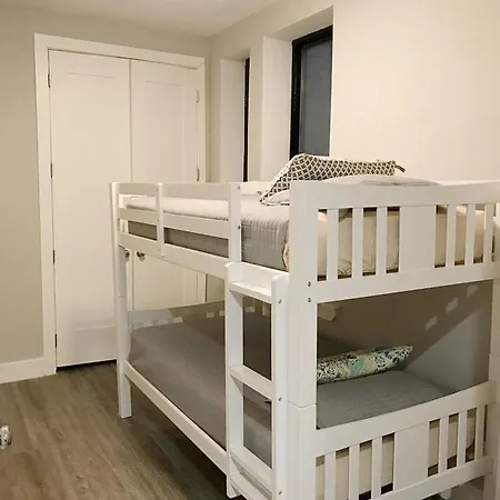 Great Great Location Great Building Apartment New York