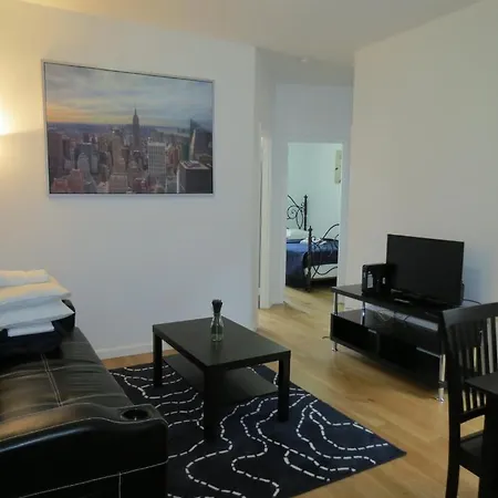 Apartment Uptown Broadway Deluxe *