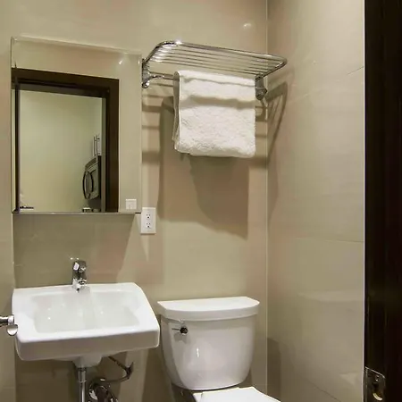 East 37th Street Apt 5f Apartment