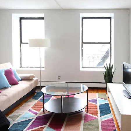 Two Bedrooms In Apartment *