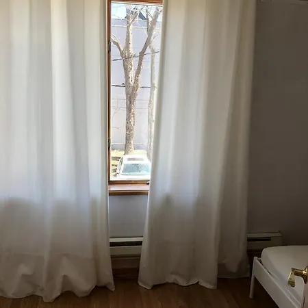 Manhattan Beach Apartment New York