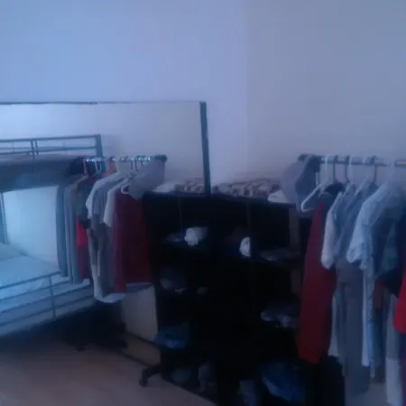 408 Le Hostel *