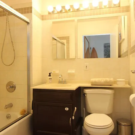 2 Bedroom Apt In Manhattan By Tripintravel *