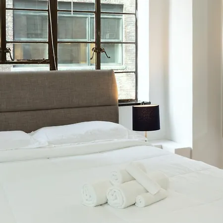 Apartment Midtown East