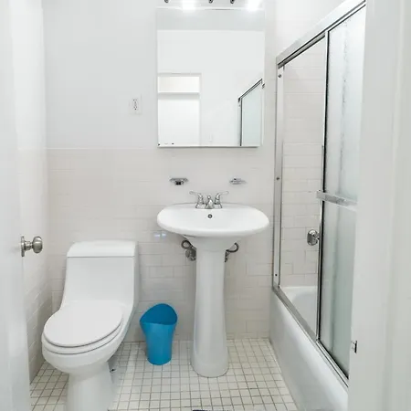 The Ideal 2 Bedroom Getaway By Central Park Uws Apartment *