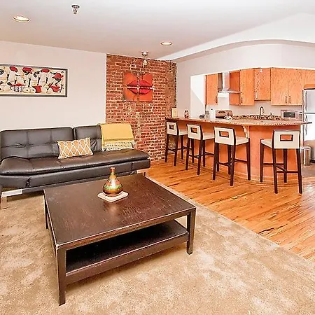 Sleeps 10 Wifi New York