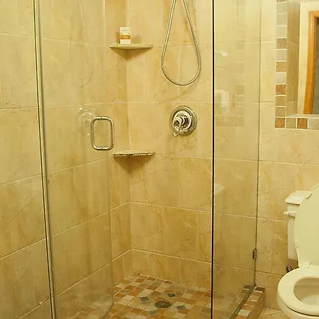 Apartment Sleeps 10 Wifi New York