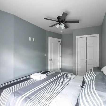 Amazing 3 Bedroom In Williamsburg New York