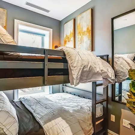 Stayloom's Gorgeous Luxe Brownstone | Near A/c * New York