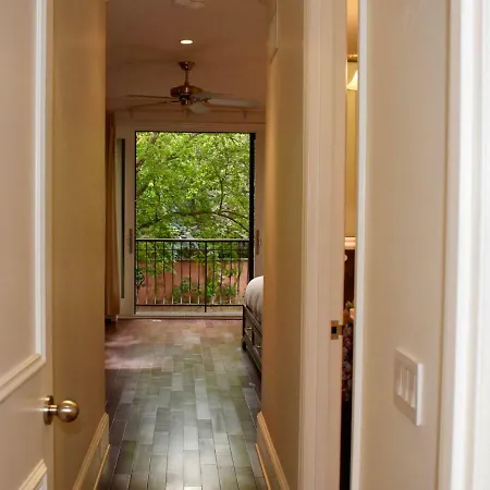 4 Bd Garden