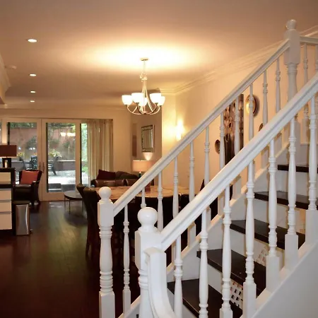 4 Bd Garden Apartment *