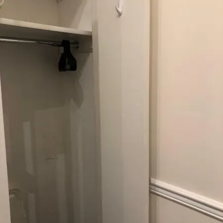- Brooklyn 3 Bedroom / 2 Bathrooms Apt, Sleeps 7 People Apartment New York