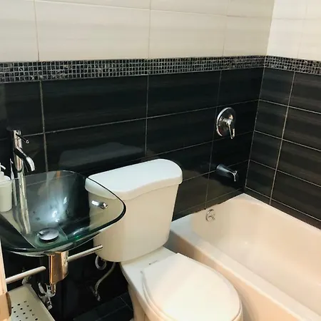 - Brooklyn 3 Bedroom / 2 Bathrooms Apt, Sleeps 7 People New York