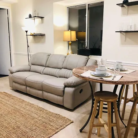 - Brooklyn 3 Bedroom / 2 Bathrooms Apt, Sleeps 7 People Apartment *