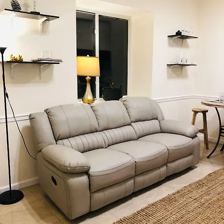 - Brooklyn 3 Bedroom / 2 Bathrooms Apt, Sleeps 7 People New York