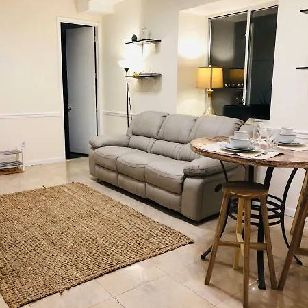 Apartment - Brooklyn 3 Bedroom / 2 Bathrooms Apt, Sleeps 7 People *