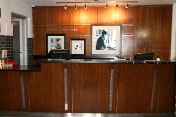 Hampton Madison Square Garden Hotel