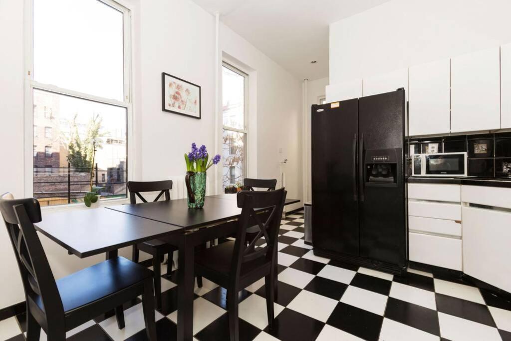 Union Square - Four Bedroom Condo-hotel Apartment New York