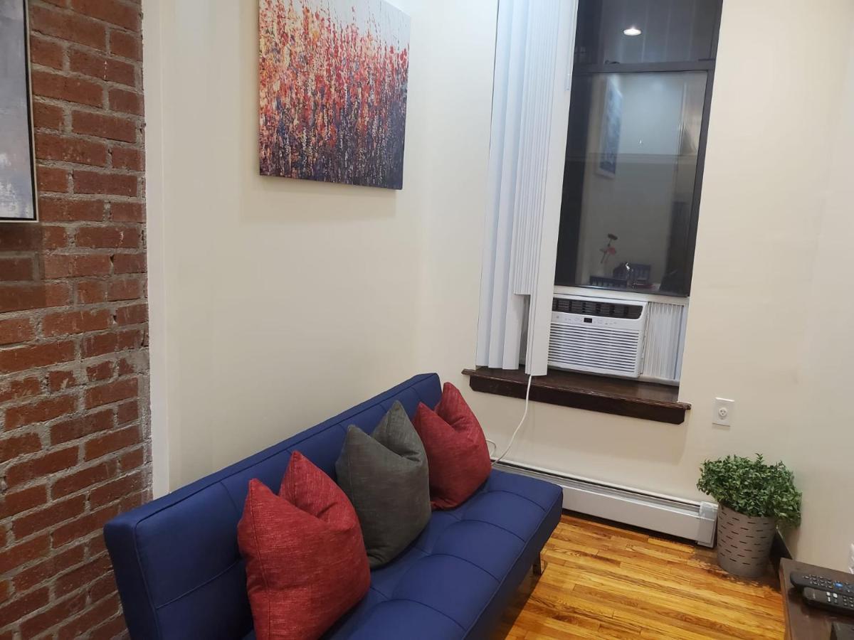 The Harlem Pearl Apartment