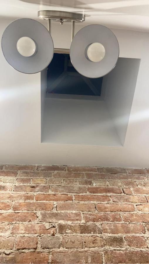 Harlem Brownstone Apartment