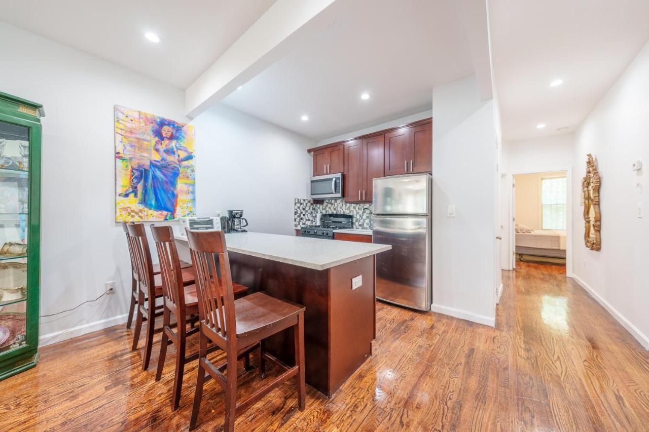 Appartement Lovely 2 Bedroom In The Hearts Of Crown Heights *