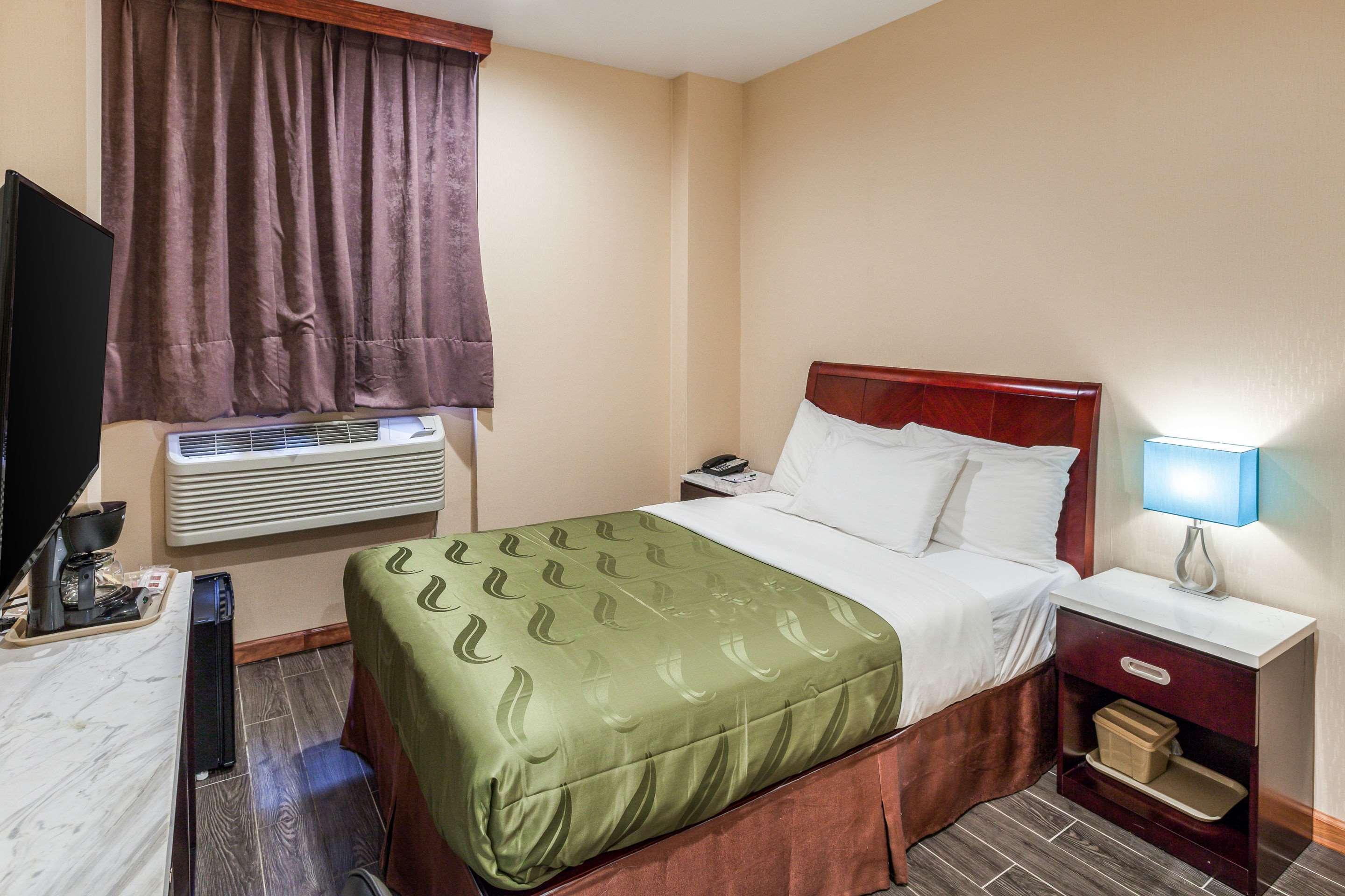 Hotel Quality Near Sunset Park New York