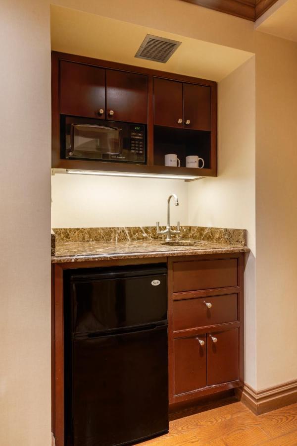 The Blakely By Luxurban 2*