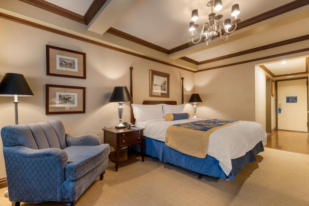 Hotel The Blakely By Luxurban