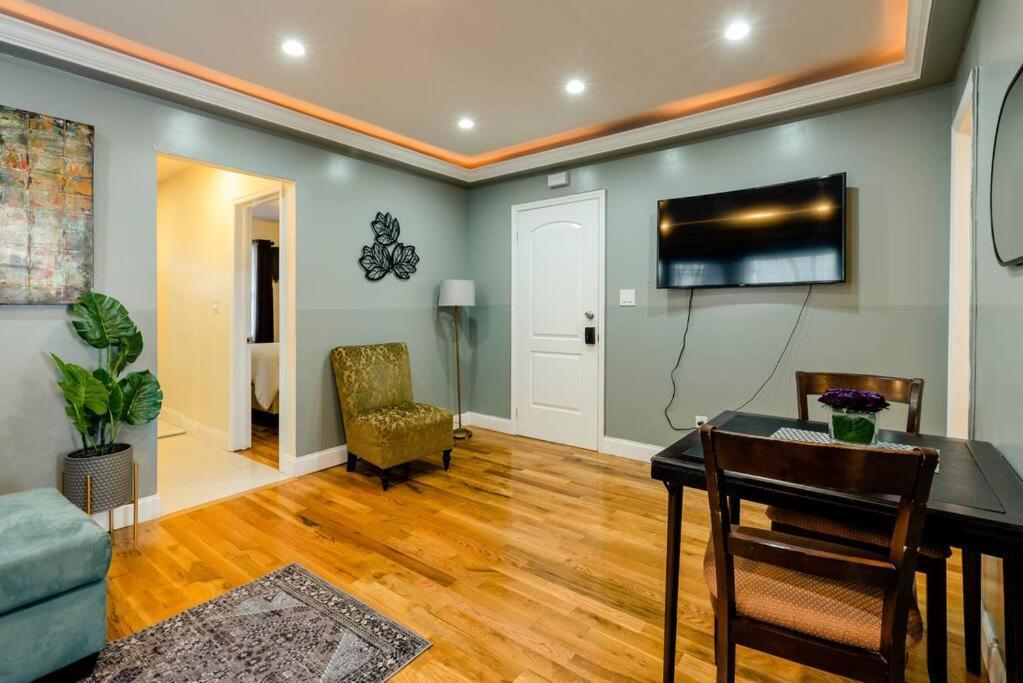 Apartment Zen Retreat