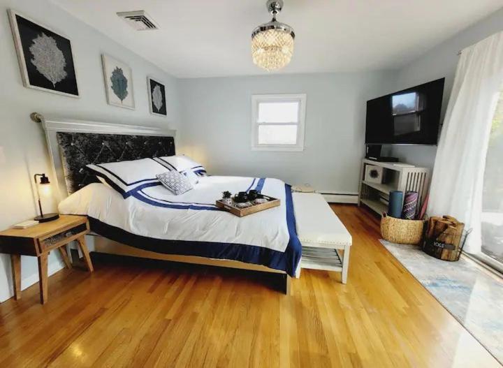 Queens House Of Comfort 4bedroom Apartment *