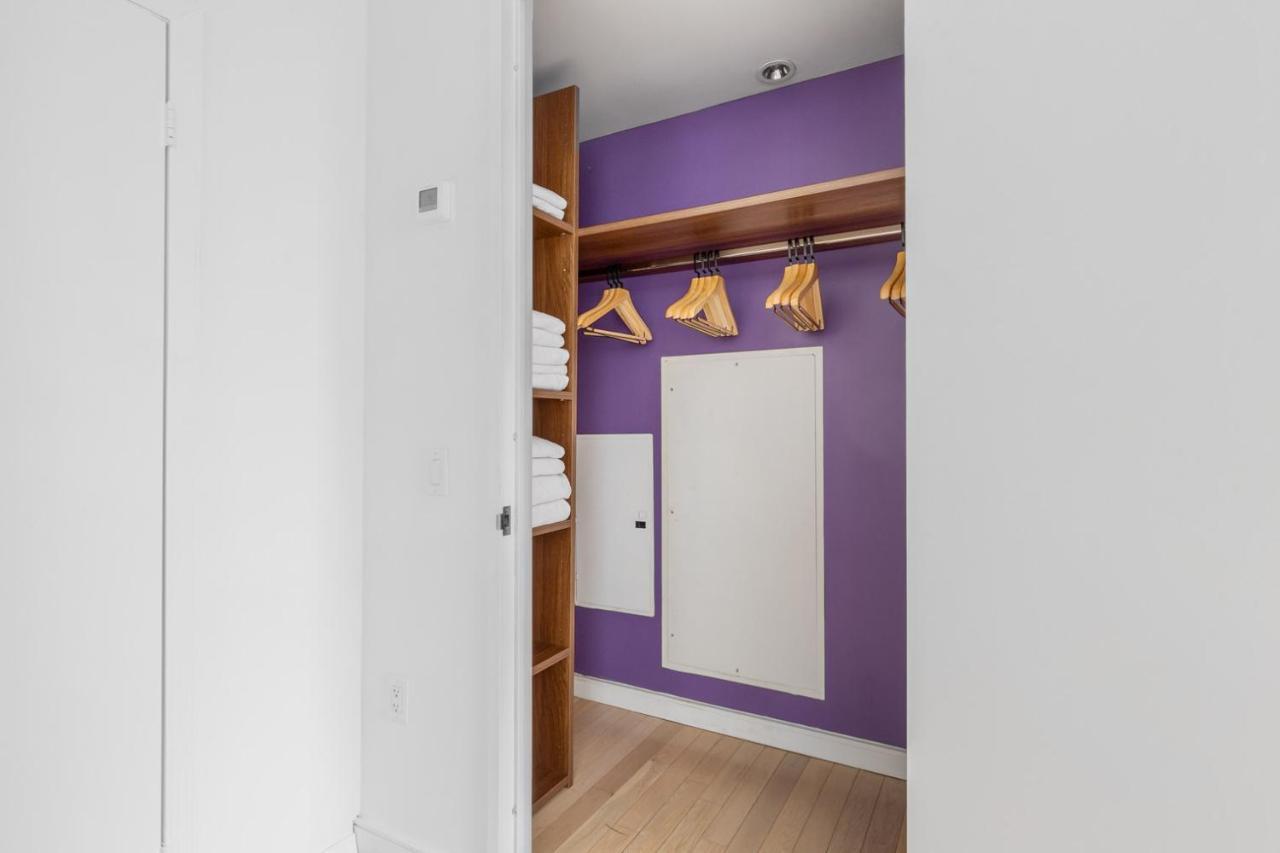 Midtown 1br W Doorman Gym Wd Nr Rock Center Nyc-1127 Apartment *