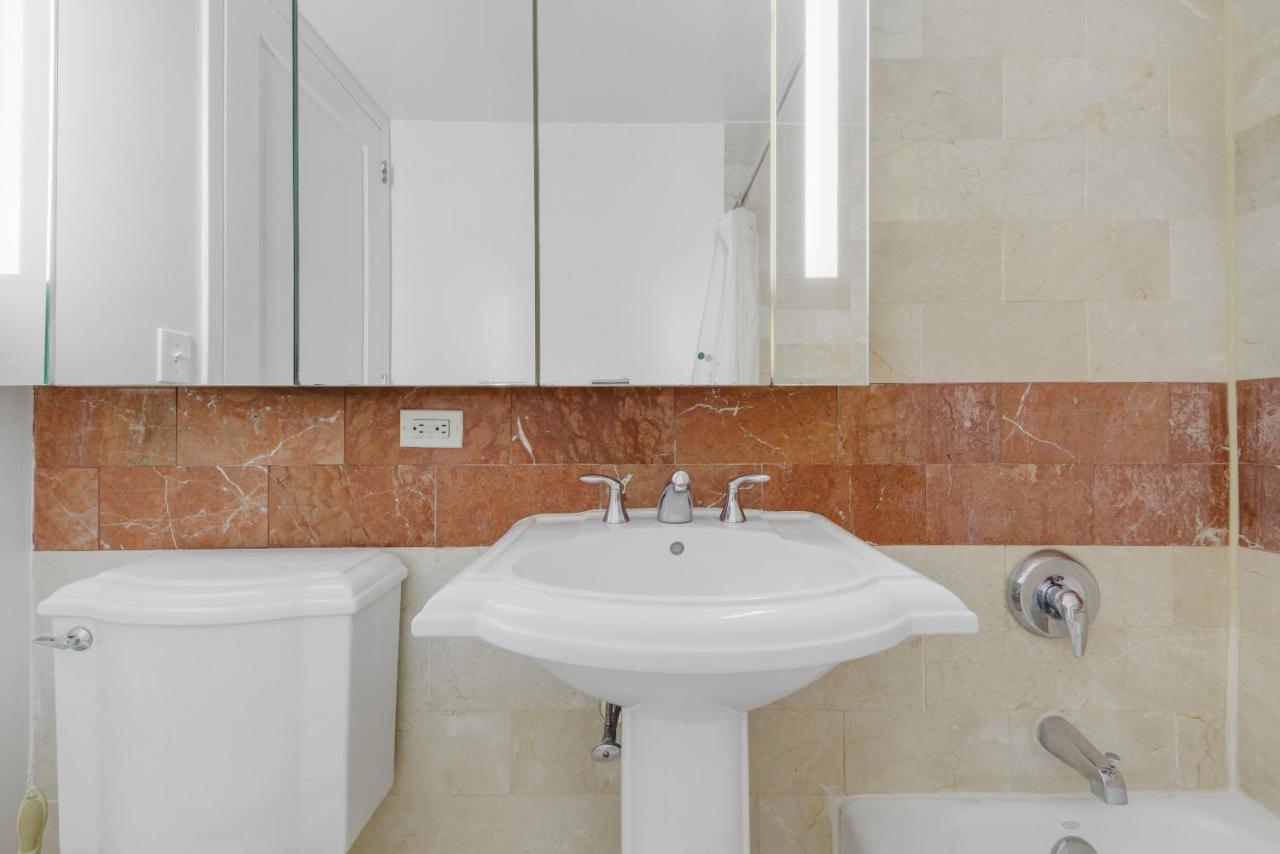 Apartment Global Luxury At The Marc *