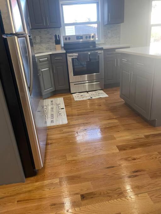 Apartment Gem In The Bronx, *